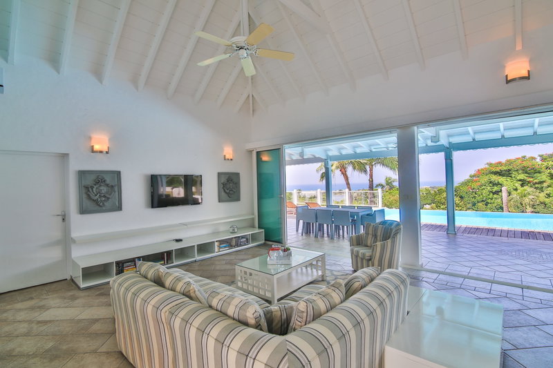 St. Martin Sands, St. Martin, Saint Martin (French side), photo 7 of 27