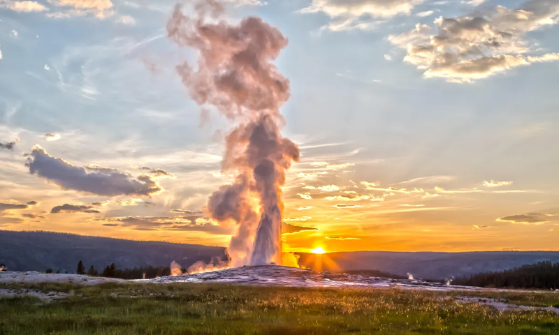 Yellowstone Dreams, Yellowstone, United States of America, photo 3 of 13