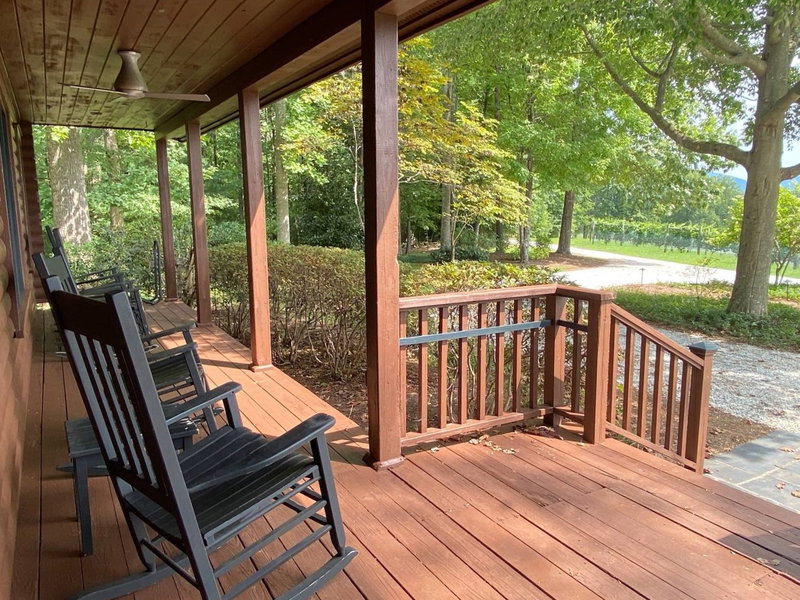 Blue Ridge Retreat, Blue Ridge Mountains, United States of America, photo 13 of 19