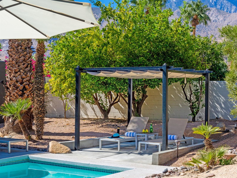 Stylish Palm Springs, Palm Springs, United States of America, photo 18 of 25