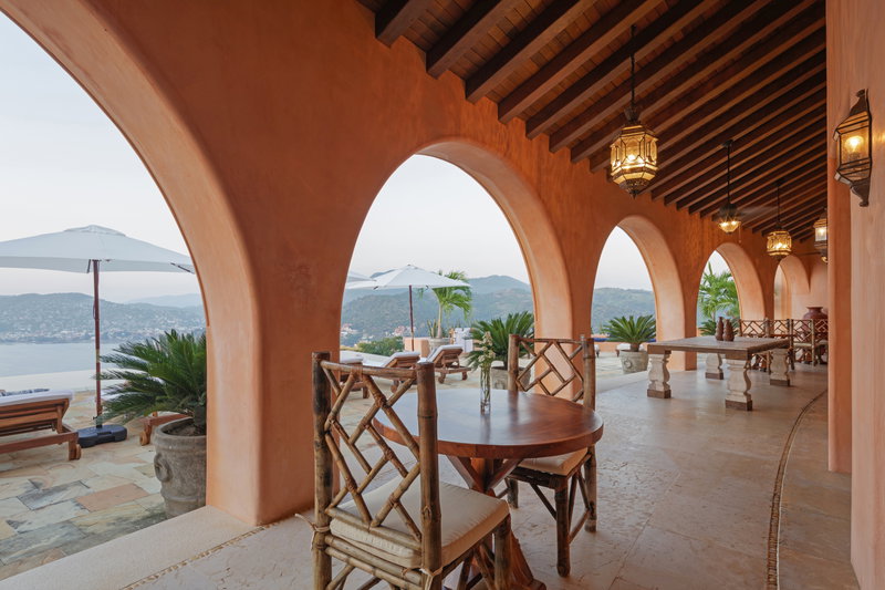 Mexican Pacific Paradise, Zihuatanejo, Mexico, photo 8 of 21