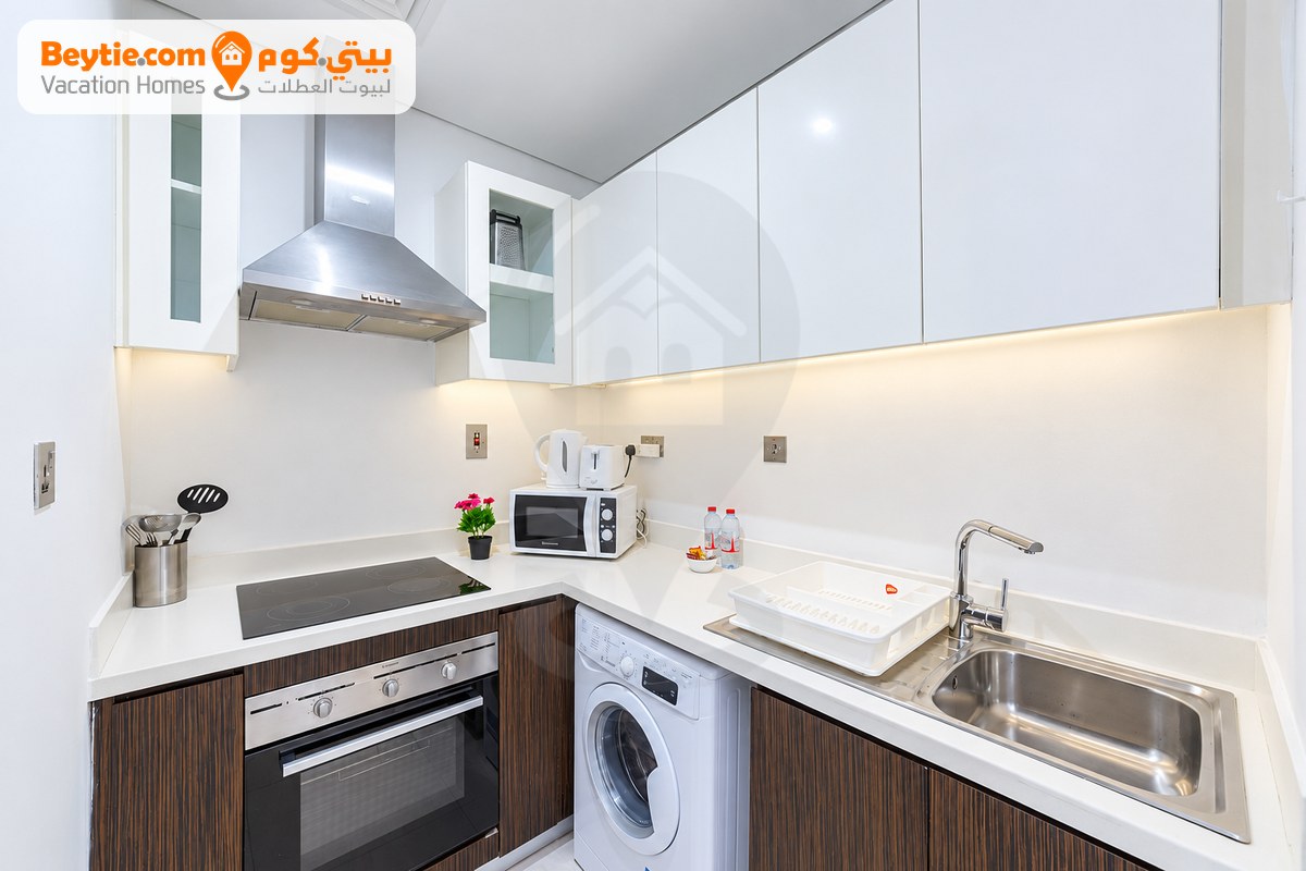 A Nice Bright Studio in Golf Veduta A