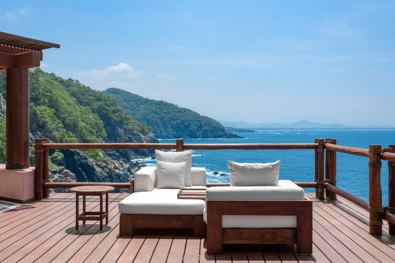 Oceanfront Dreaming, Zihuatanejo, Mexico, photo 5 of 21