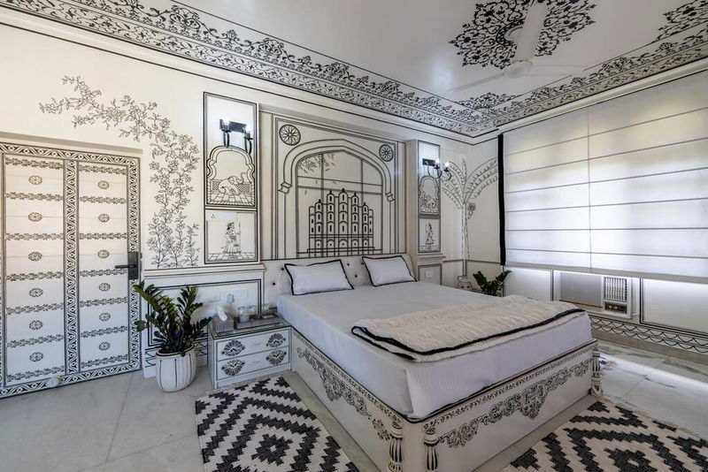 City Centre 3BHK /Luxe Entire Floor | Lalluji Luxe