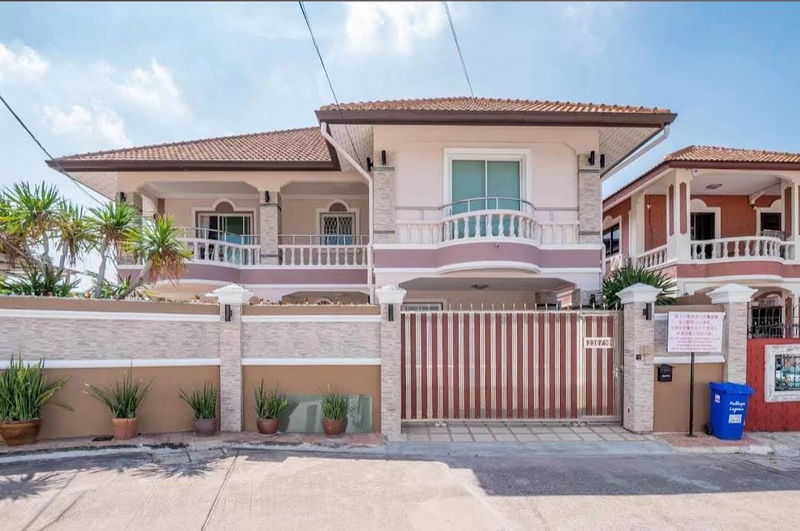 Ketki Luxury Pool Villa PearlShore Pattaya