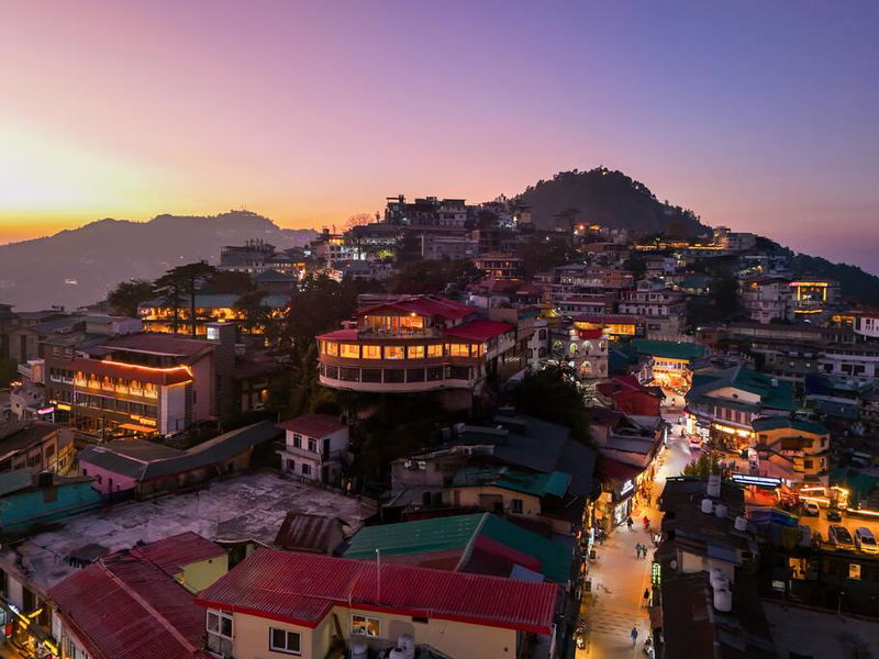 Amaara ~ Warm & Cozy 3BHK Mountain Cottage