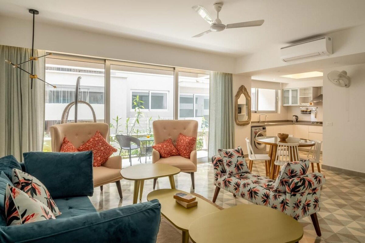 El Reino K1 - Modern 2BHK nr Candolim | Pool by Da Alohas