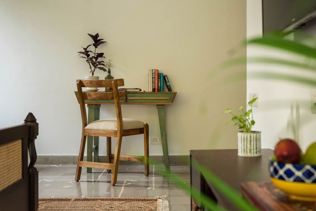 study table