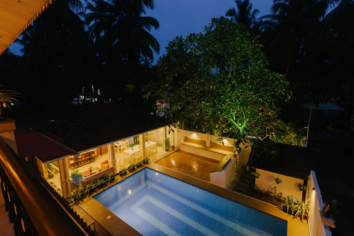 Alohas Azura Escape | Luxe 8BR Private Pool Villa
