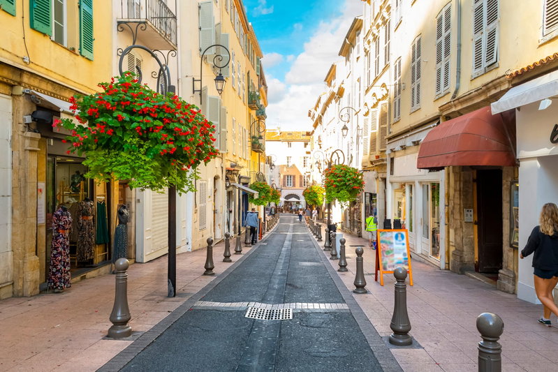 French Riviera Chic, French Riviera, France, photo 24 of 25