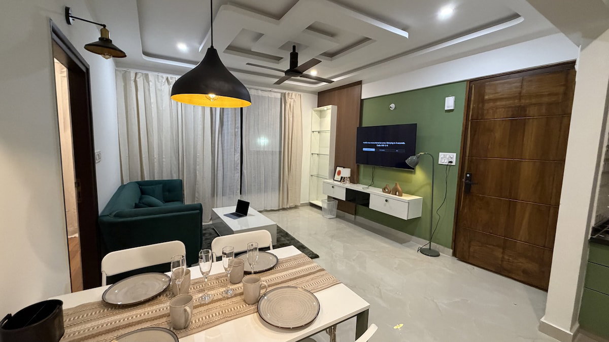 Zenith| AC| 5-min Koramangala| 10-min MG road