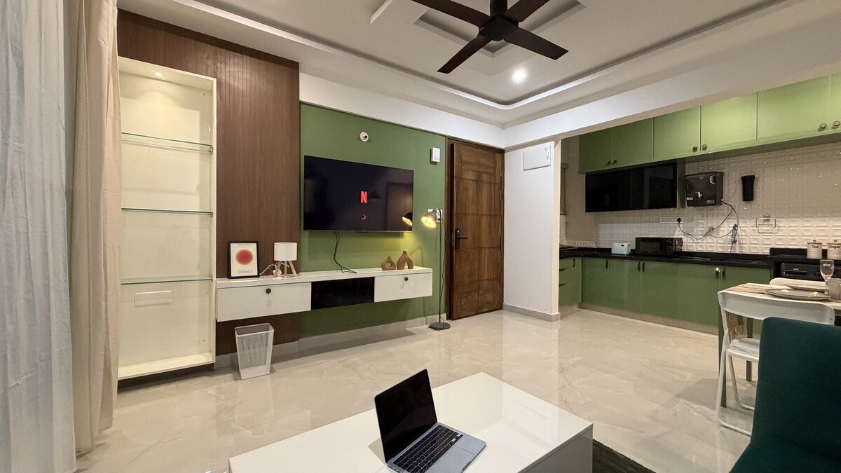 Zenith| AC| 5-min Koramangala| 10-min MG road