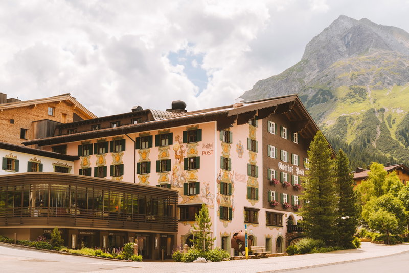 Austrian Alpine Luxury, Lech, Austria, photo 13 of 16