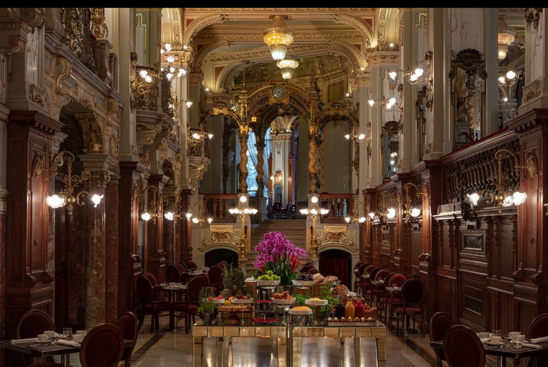 Budapest Romance, Budapest, Hungary, photo 8 of 13