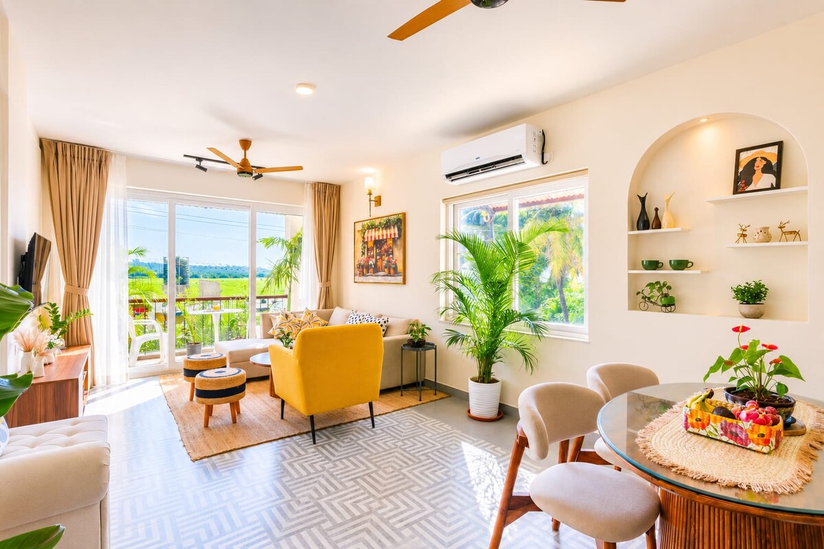 Amora Palms by Da Alohas | Lux 2BHK w/ Pool & Gym