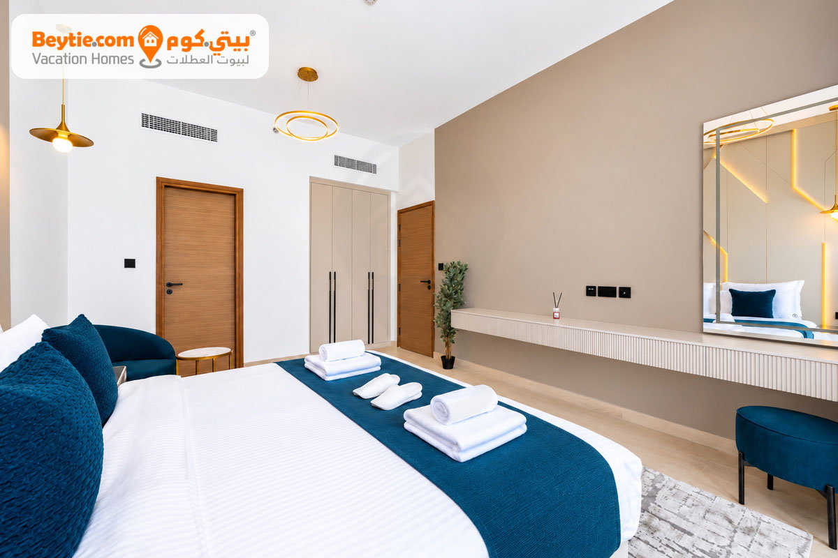 A Stylish Furnished 1BR with Balcony in Prime Gardens, Arjan