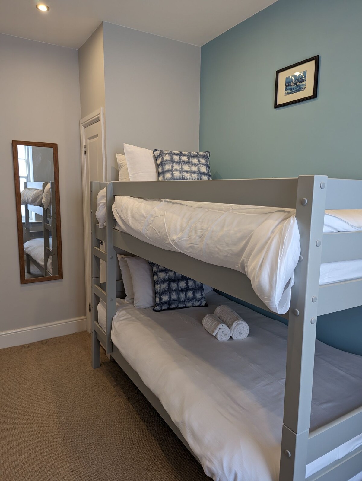 Room 3 (En-suite) - Cartref Guesthouse